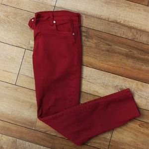 Kut Diana skinny jeans in cranberry size 4